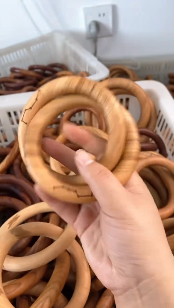 【闪购商品】木桃木大瑕疵75乾坤圈随机