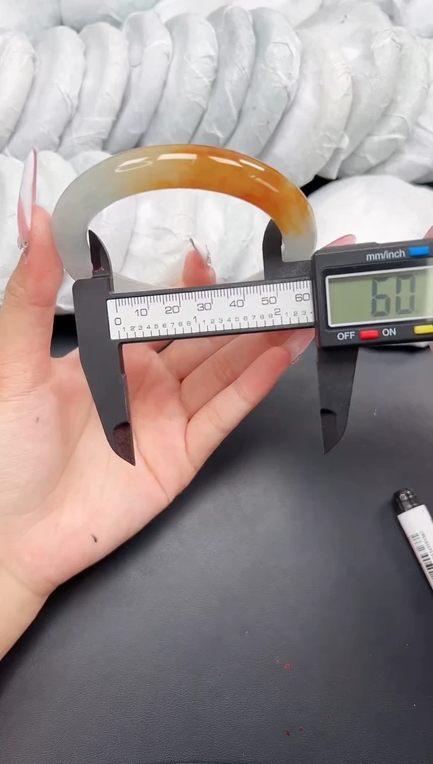 精品手镯，一物一拍J-053