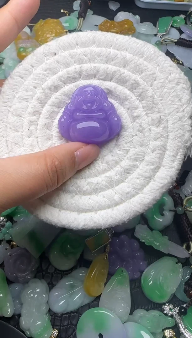 颈饰未镶嵌翡翠缅甸翡翠吊坠