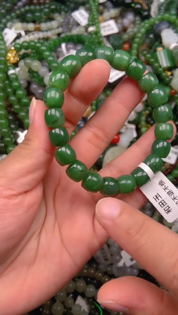 和田玉未镶嵌挂件1