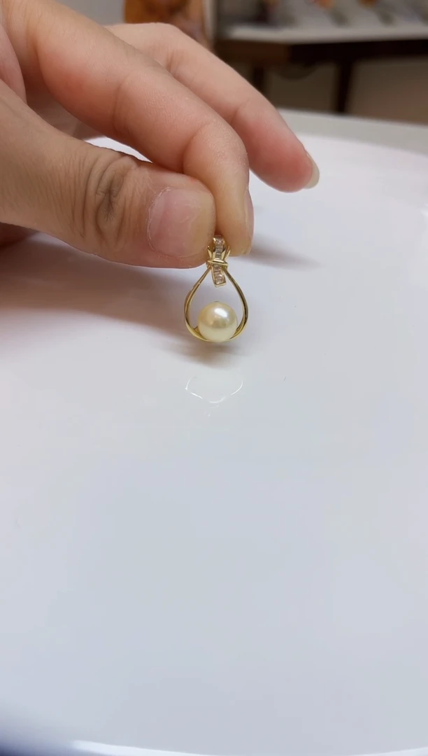 颈饰银S925镶嵌海水珍珠8mm