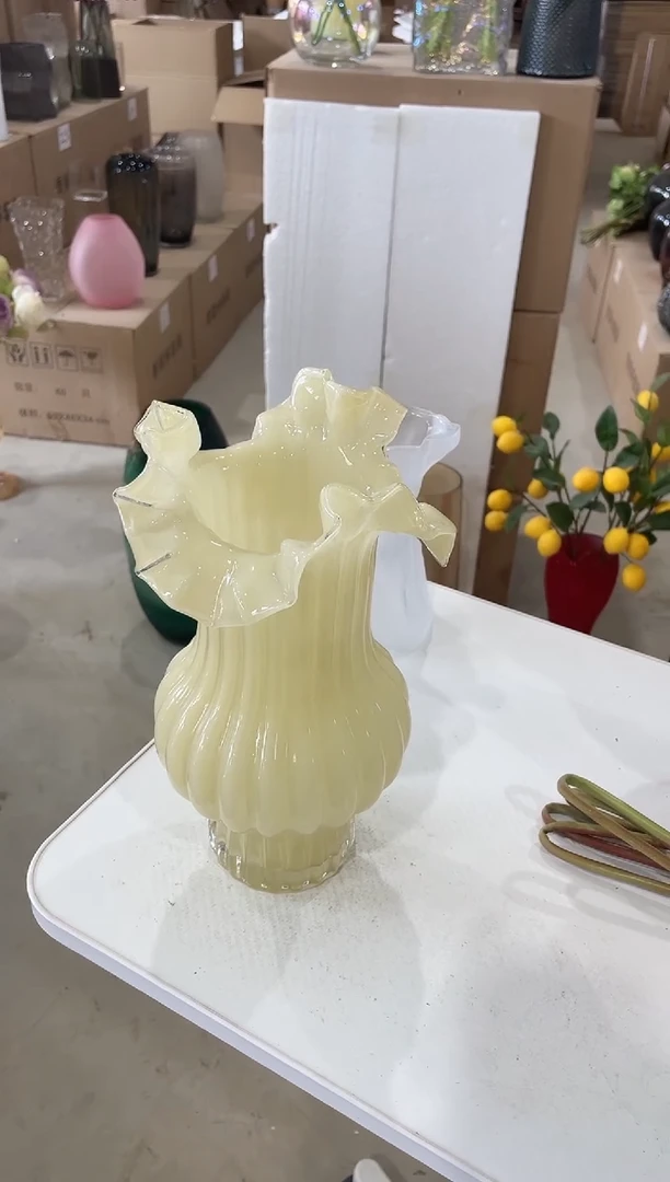 【闪购商品】无铅玻璃奶黄色芬顿