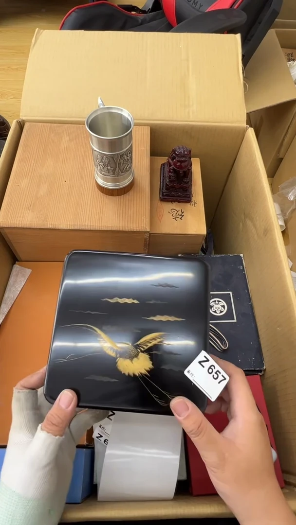 瓷片A****r中古商品谨慎参拍657