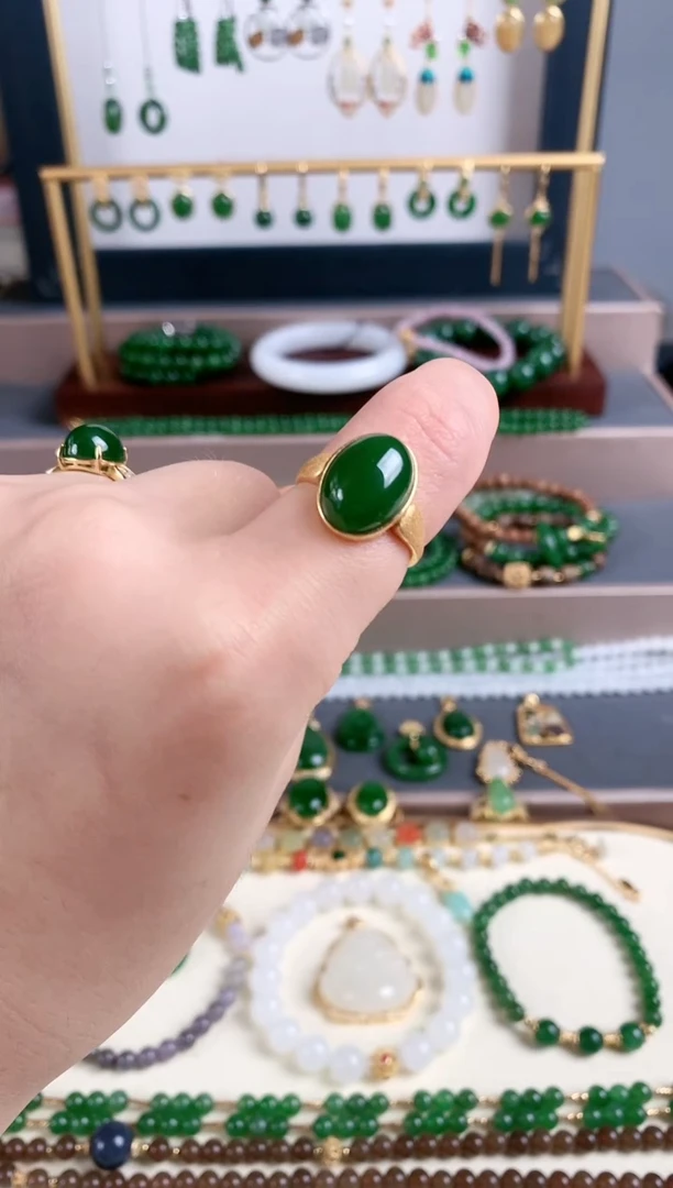 银S925镶嵌戒指和田玉1