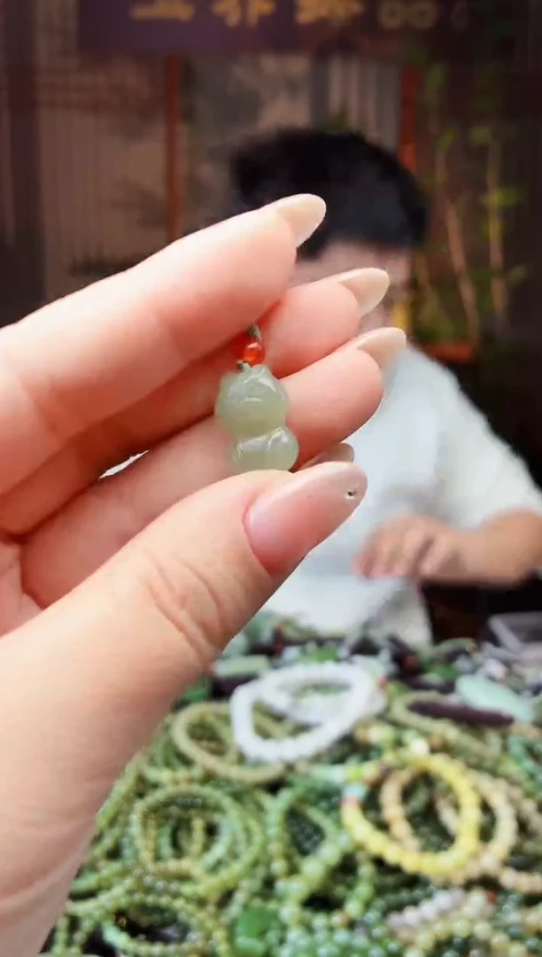 颈饰未镶嵌和田玉多样性发货拍一发一