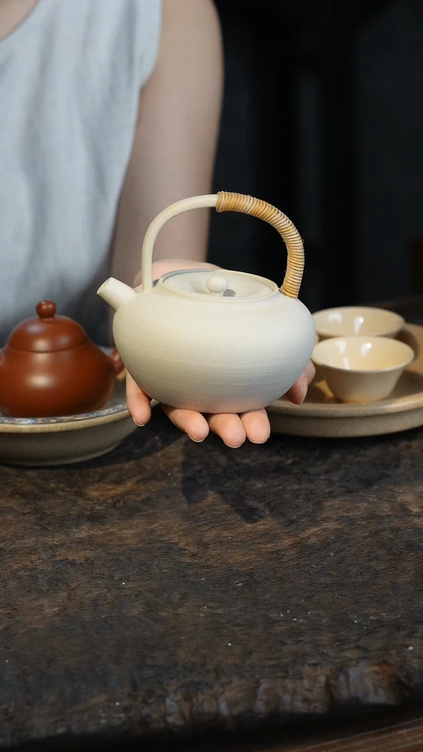 潮州全手工原矿砂铫见喜壶