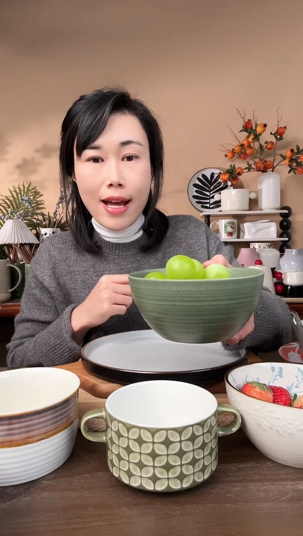 【闪购商品】瓷片6英寸螺纹麻点绿碗微瑕