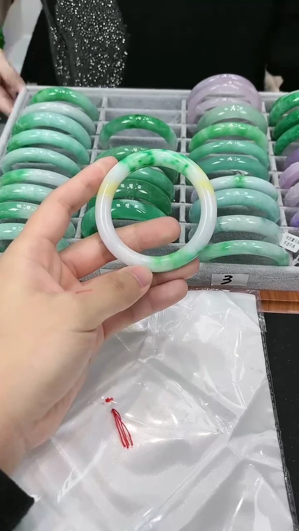 【闪购商品】砖雕s67 独货手镯 圈口54.4