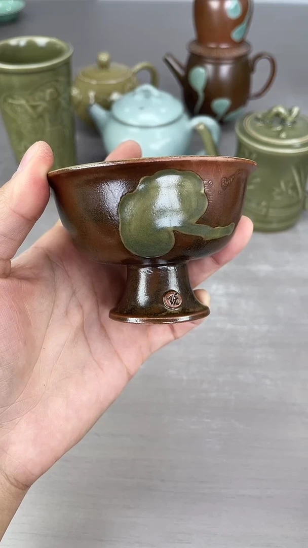 青瓷仓储福利清仓微瑕