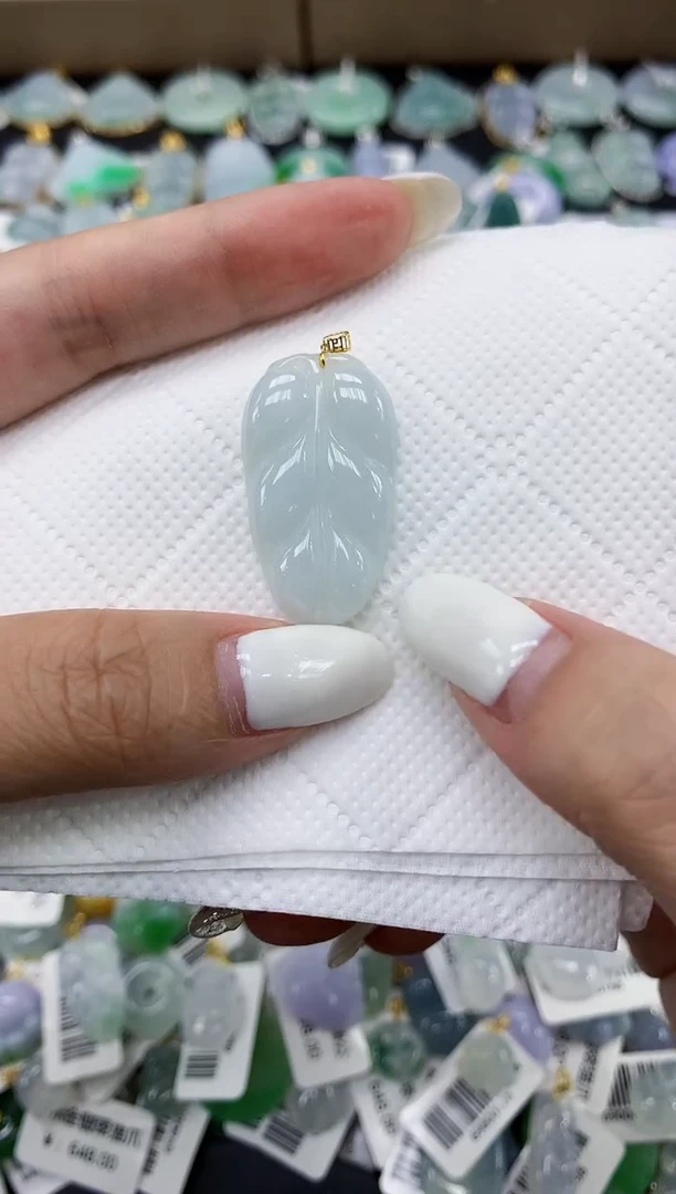 颈饰未镶嵌翡翠11111111111