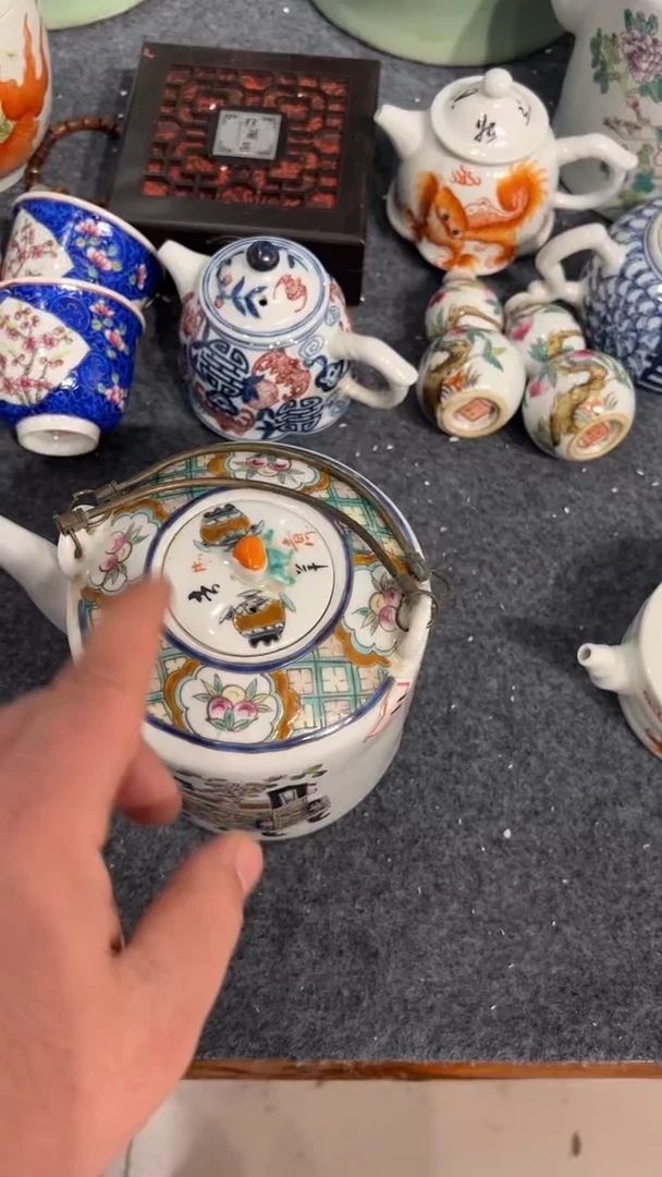 摆件瓷摆件瓷摆件钟鼎大水壶