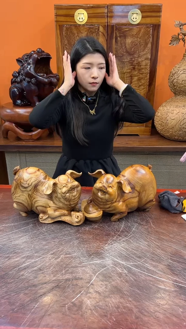 【闪购商品】稳定木实木创意猪猪摆件
