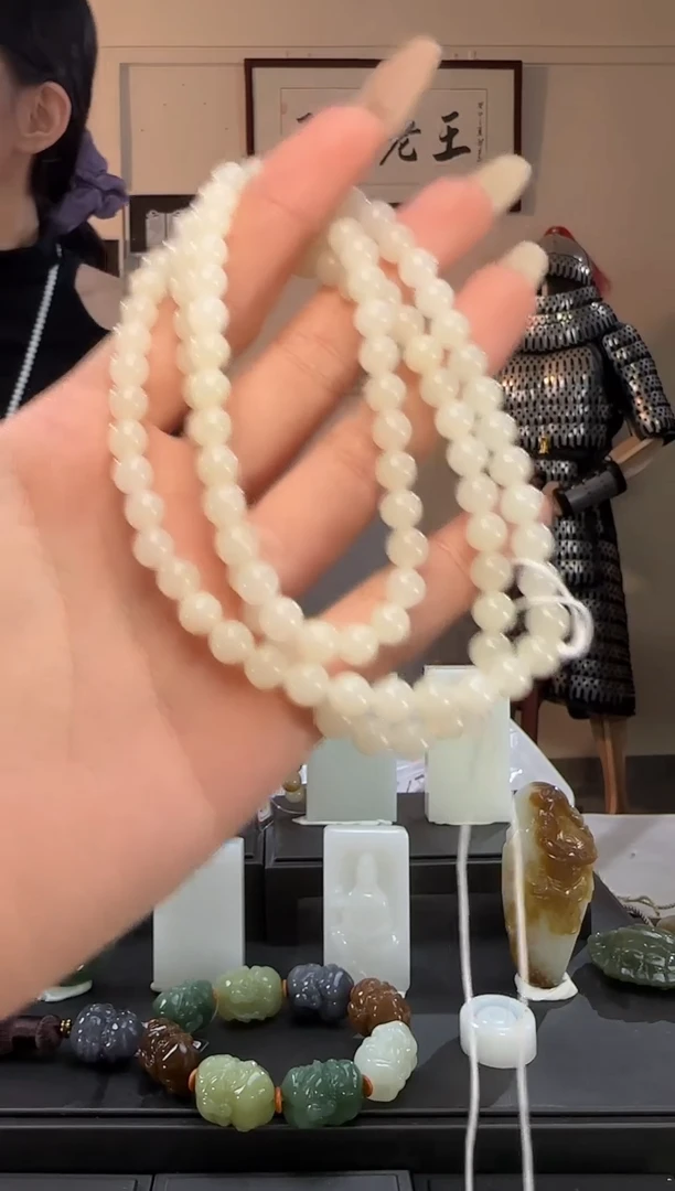 颈饰未镶嵌和田玉神***菜白玉圆珠长链