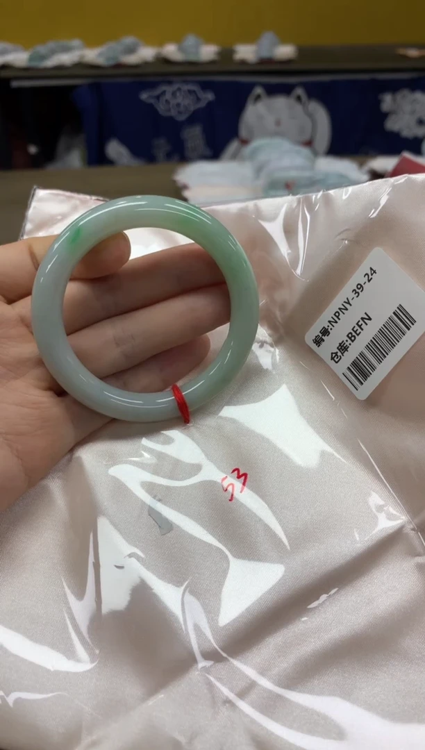 【闪购商品】翡翠手镯未镶嵌翡翠手镯