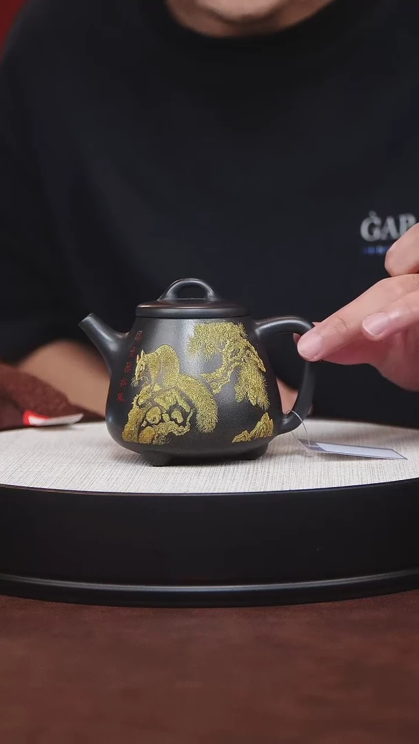 茶壶紫砂宜兴紫砂 石黄描金松鼠高瓢 李雨程