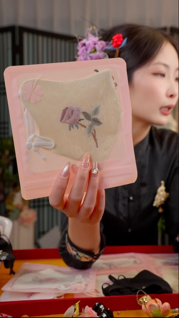 刺绣卿*非遗苏绣绒花