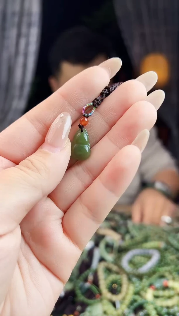 未镶嵌和田玉挂件拍一发一多样性发货