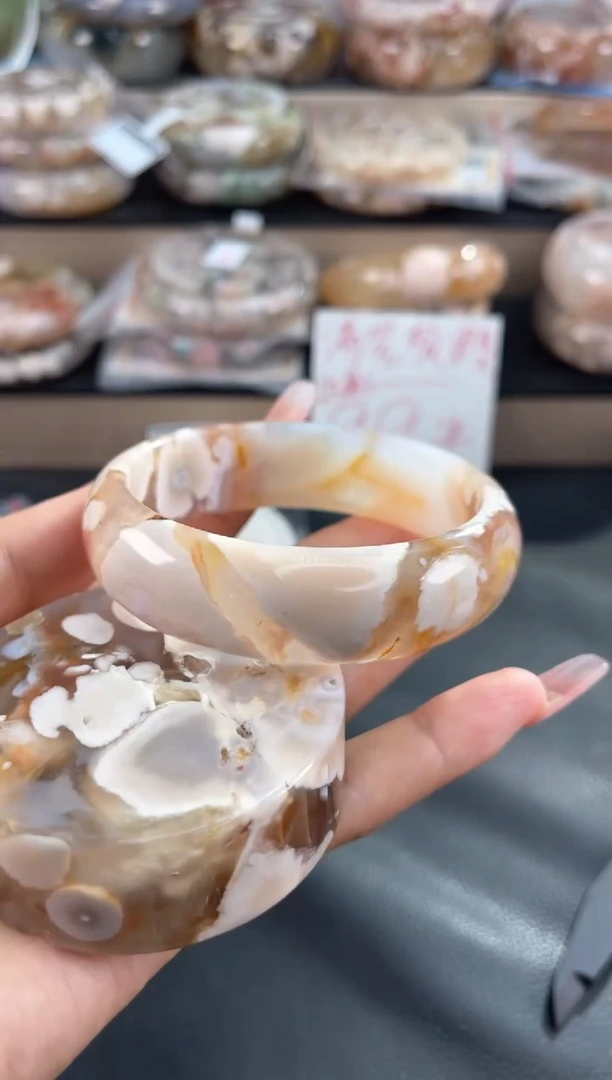 未镶嵌手镯石英质玉62（赠品镯心 不保证完美）