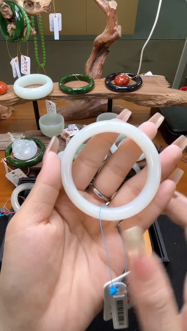 未镶嵌手镯和田玉青海野牛沟 53+圈