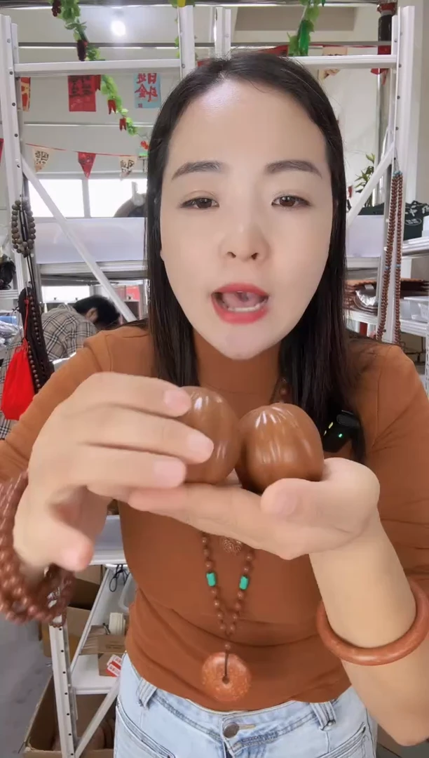 泗水砭石冬瓜手把件