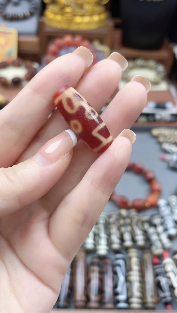 未镶嵌珠珠玛瑙/玉髓悦*?金蟾红肉欢喜佛-悦辰