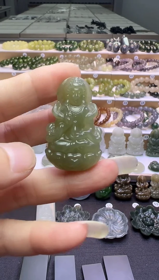 颈饰未镶嵌和田玉182号链接绑好绳子