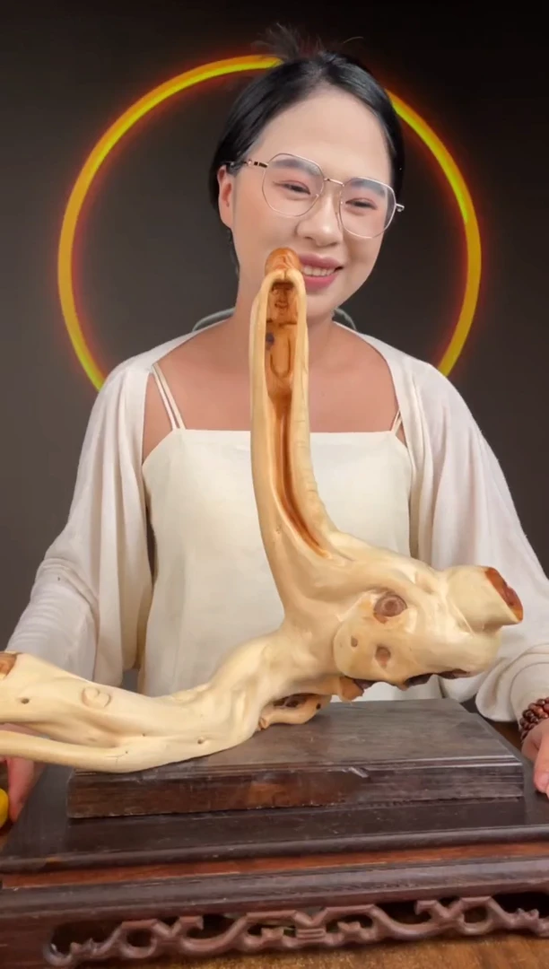 柏木（崖柏）手工摆件,先抢先得! 编号:172