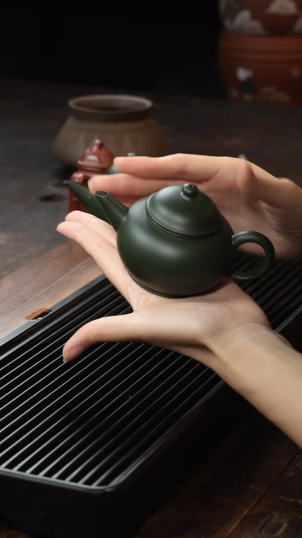 茶壶紫砂粪**蛆水平绿泥