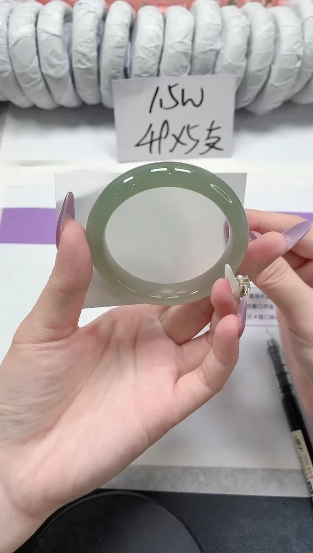 石英质玉手镯未镶嵌77-53东陵