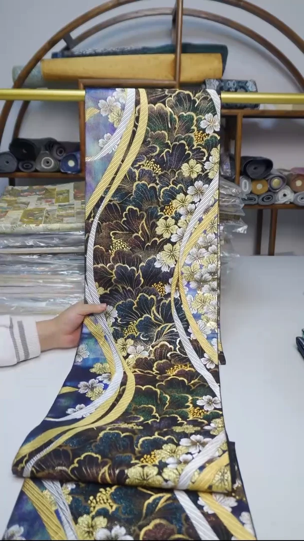 织绣26彩金花卉花卉花卉