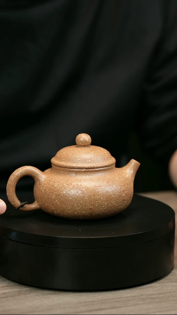 茶壶紫砂勿**心H2368段泥粗砂容天