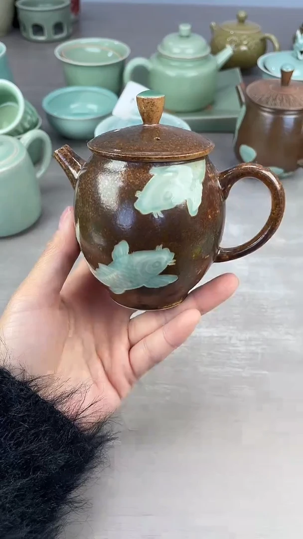 青瓷仓储清仓福利