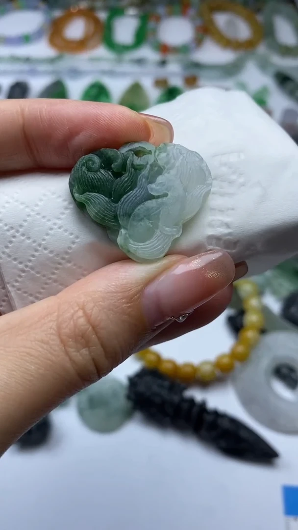 未镶嵌定制翡翠毛货定制不退不换