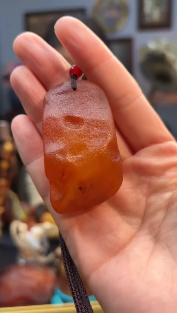 琥珀颈饰未镶嵌吊坠