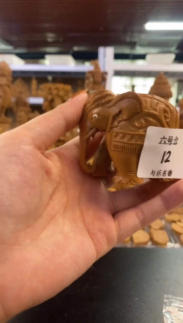檀香木其他工艺品大象 66克 6号仓12