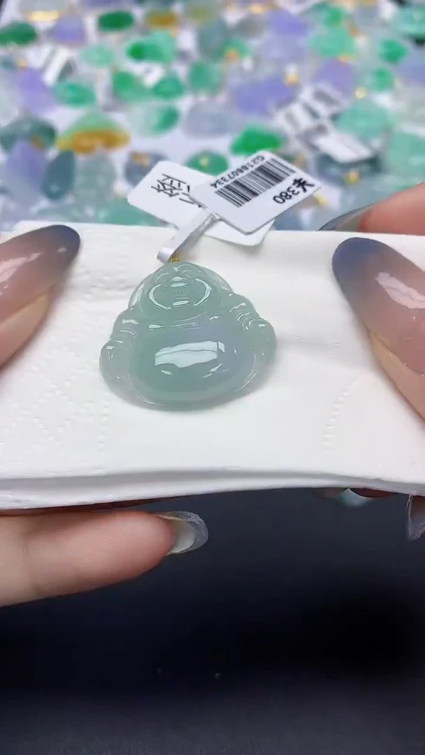 翡翠未镶嵌颈饰天然缅甸a货翡翠