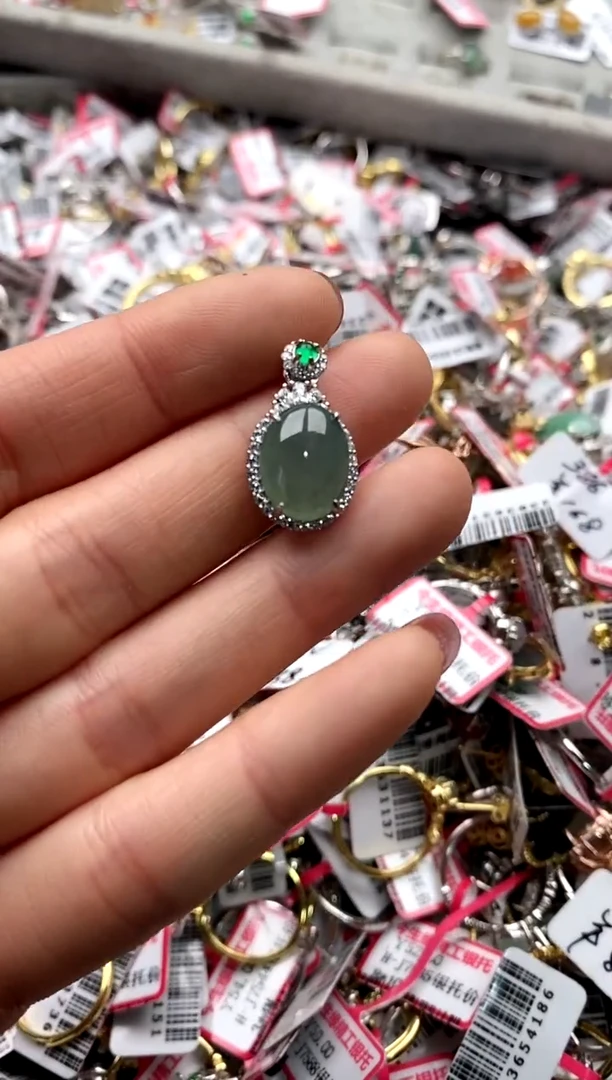 【闪购商品】翡翠戒指银S925镶嵌333333    7