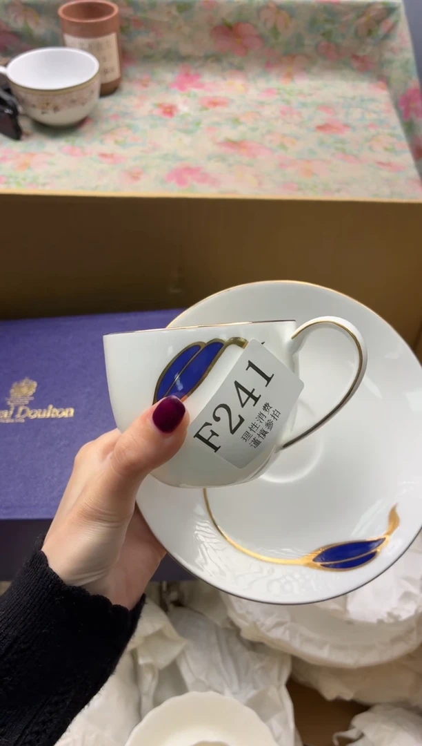 瓷片C*c       F241