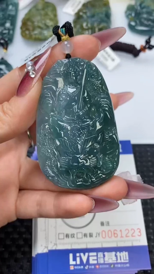 【闪购商品】翡翠颈饰未镶嵌1111111111111111