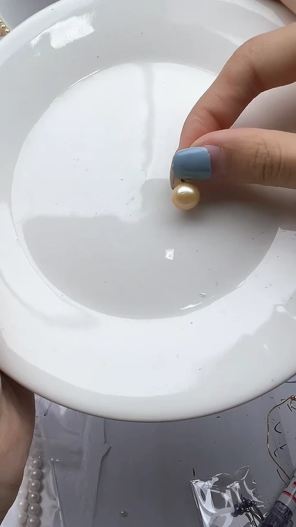 淡水珍珠未镶嵌颈饰1