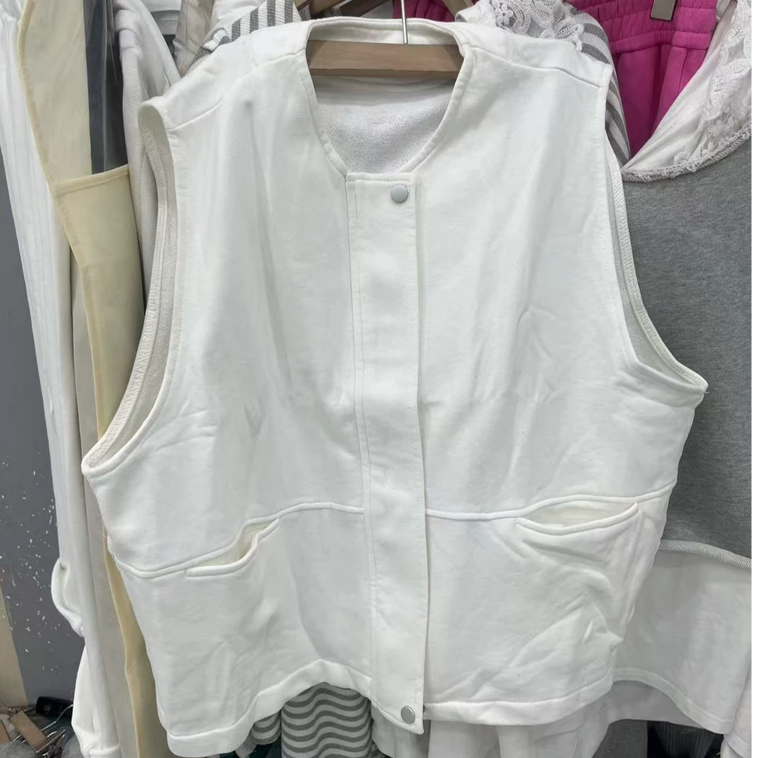 8999款新款圆领拉链开衫马甲