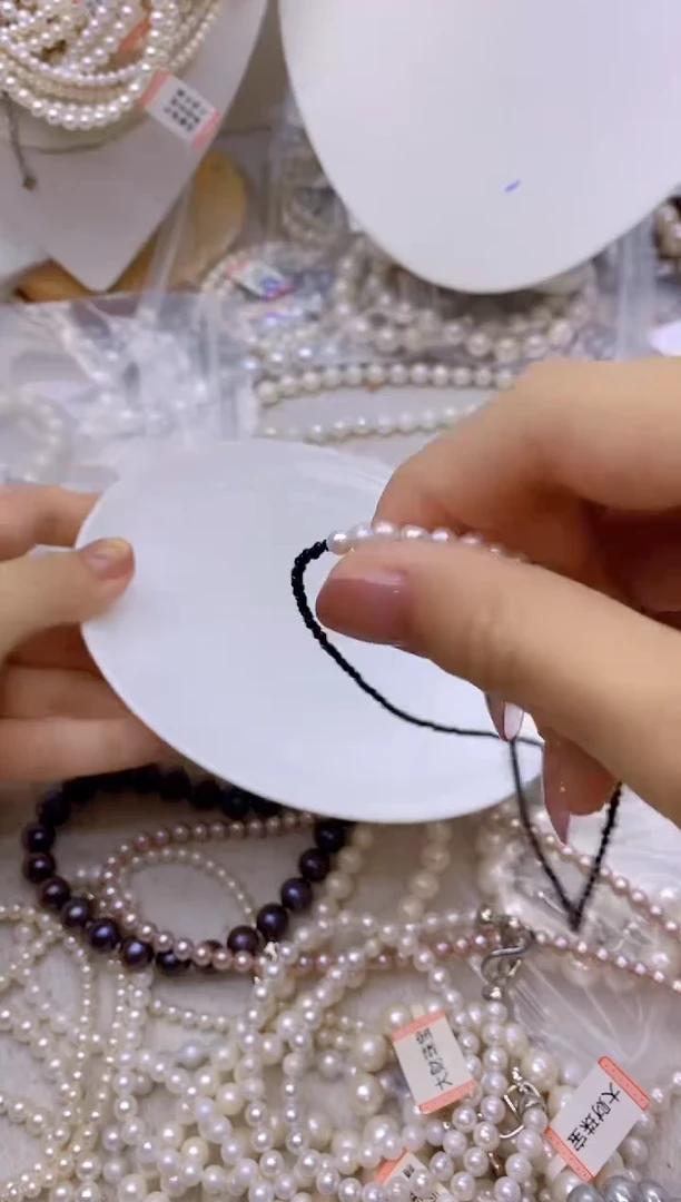 未镶嵌1淡水珍珠微笑项链