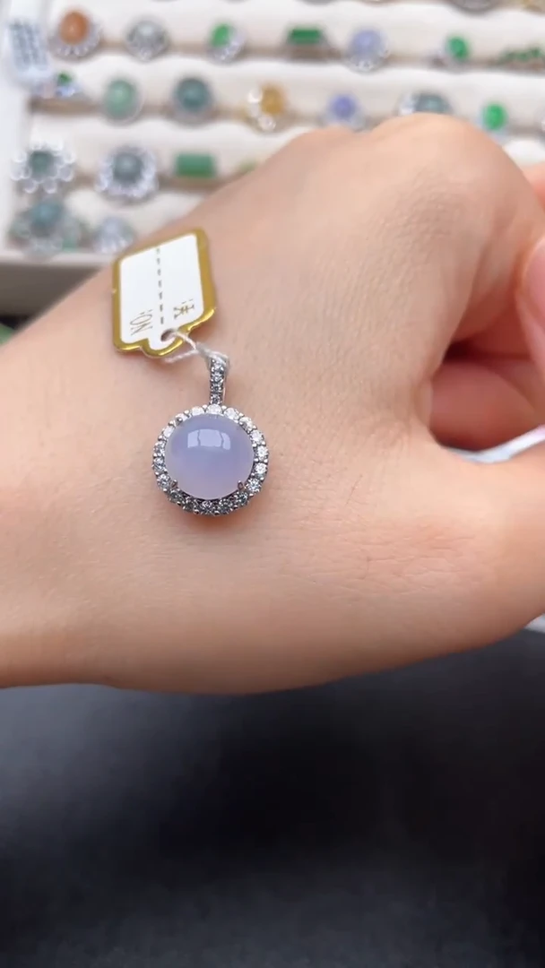 颈饰银S925镶嵌翡翠`