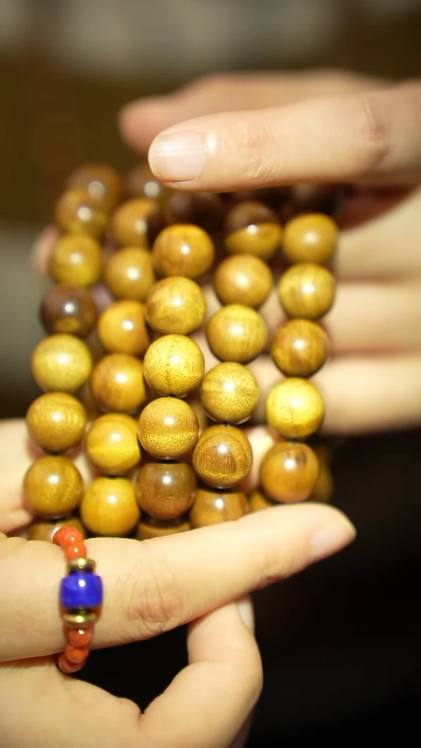 【闪购商品】金丝楠手串/手链1.2金丝楠带花小高货