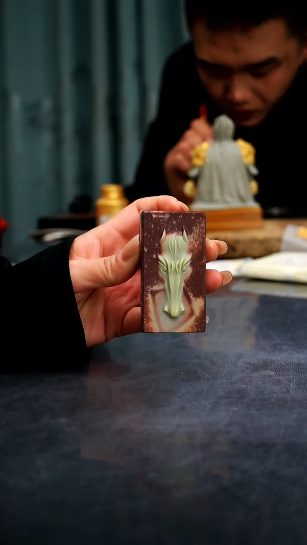 【闪购商品】天然原石手工雕刻