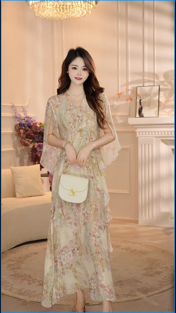 【露华泷】25年法式清透名媛风优雅气质收腰高端连衣裙