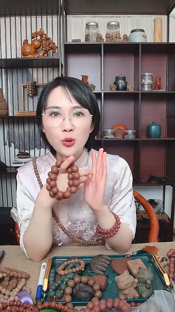 木老料花香红麝 手串1.6