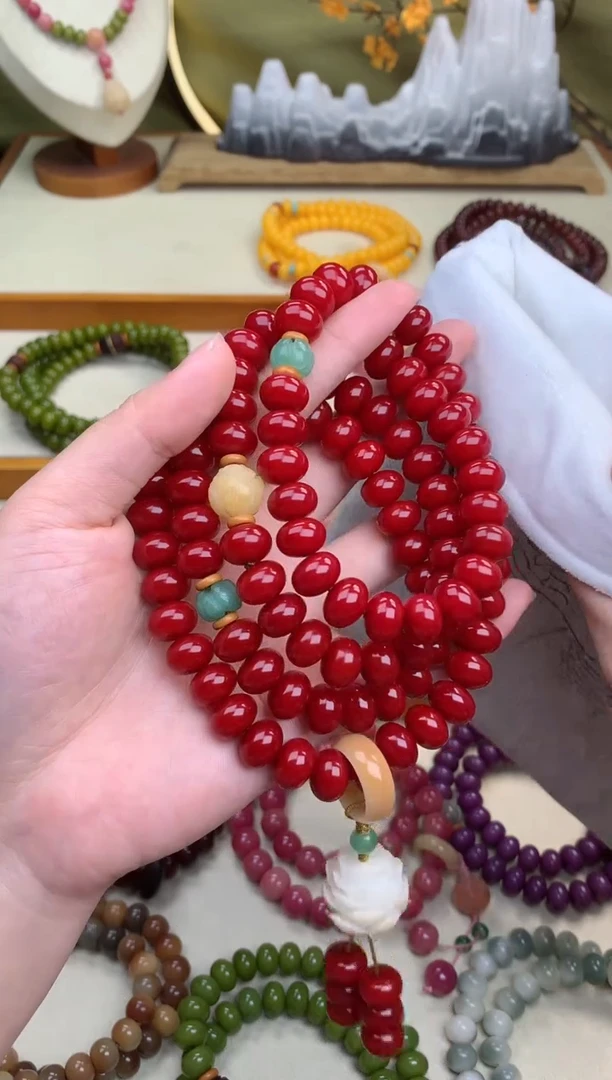 【闪购商品】白玉菩提吊坠红菩提