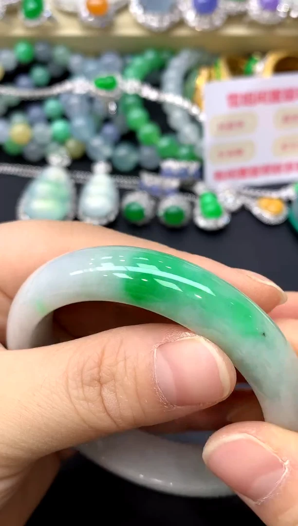 未镶嵌手镯翡翠175-中国好珍宝