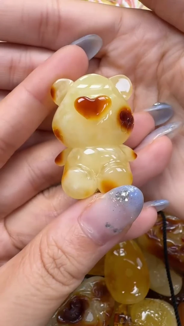 裸石琥珀未镶嵌火*木如图